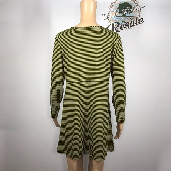 Nomadic Traders Size Medium - Picture 4 of 6